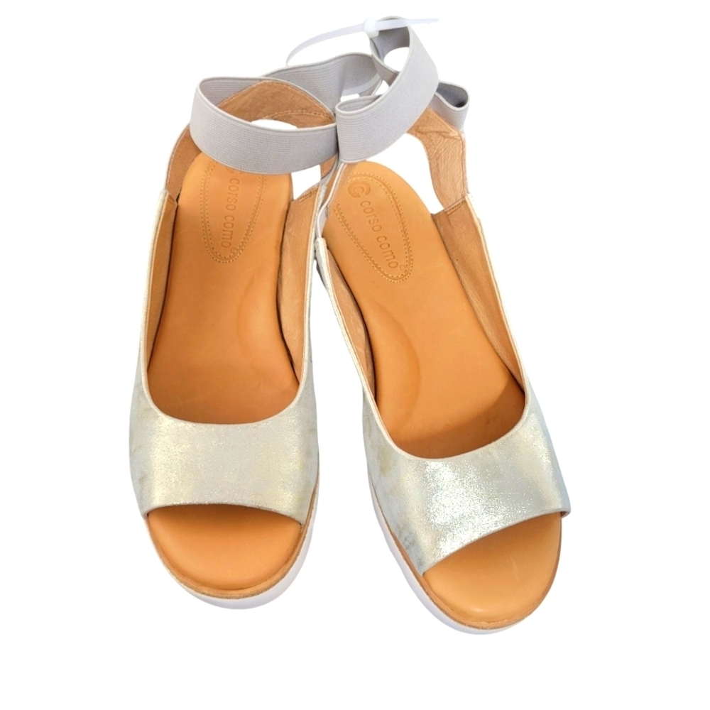 Corso‎ Como Silver/gold Metallic Leather Women's Sandals Size 7.5 NWOT